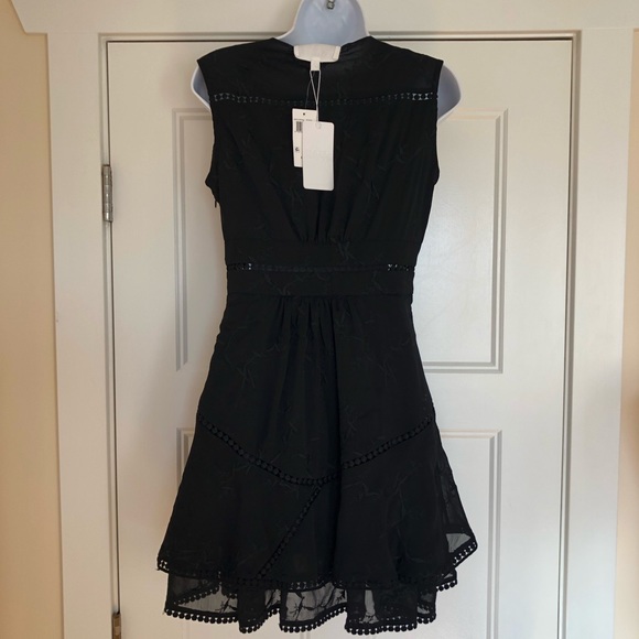 NWT $179~MARE MARE ANTHROPOLOGIE~Black Embroidered “ANYA” V-Neck Ruffle Dress~S - Picture 11 of 16